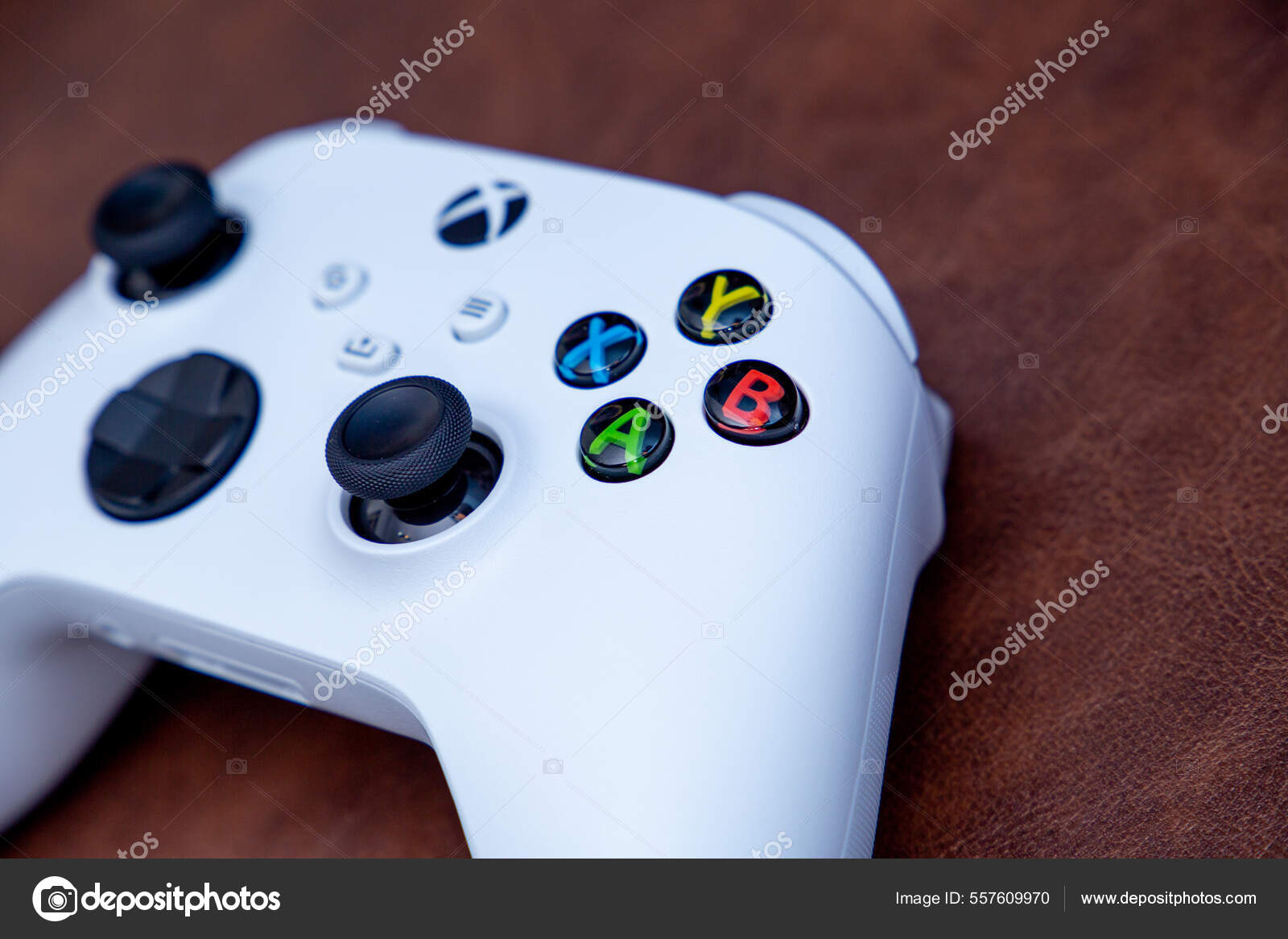 Sao Paulo Brazil 2022 New Video Game Console Xbox Series – Stock Editorial  Photo © PedroTruffi #557609970
